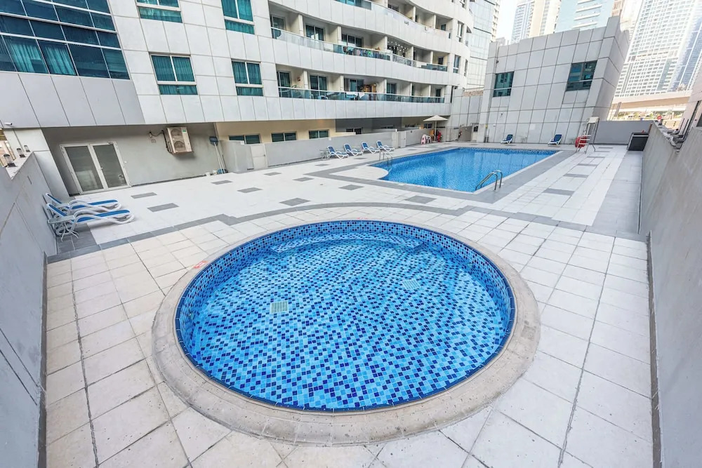 Stayshort - 1 Bed Apartment Sleeps 4 in Dubai Marina