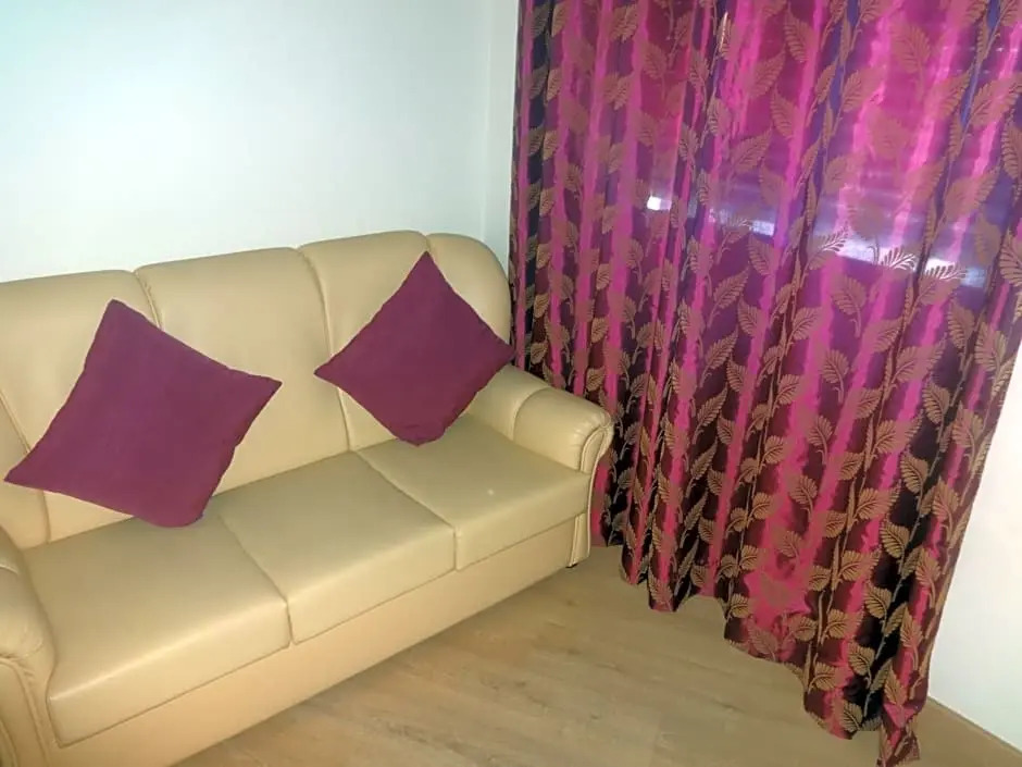Hotel Bonjardim