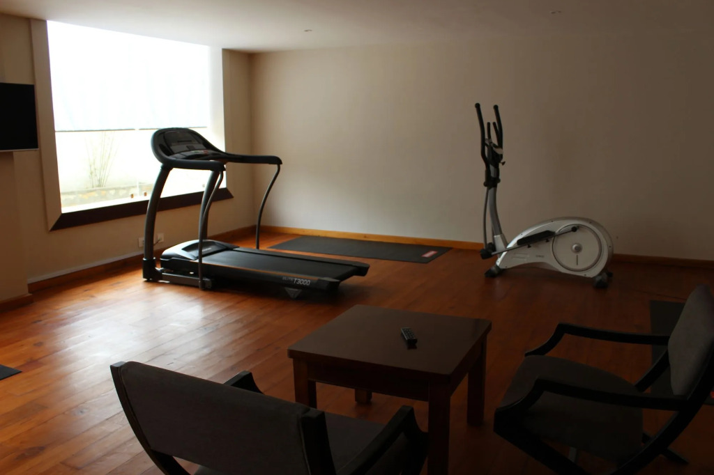 Ariya Hotel