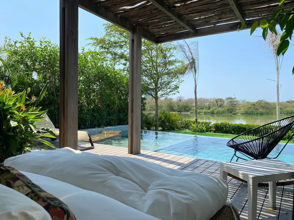 Hermosa Casa Con piscina Karibana Ctg
