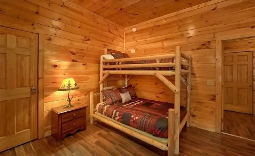 Smoky Mountain Lodge