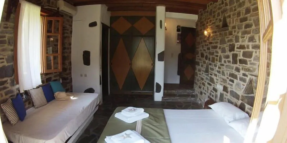 Arokaria Hideaway Suites