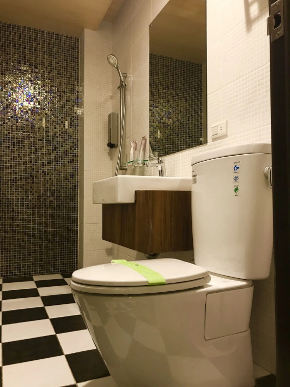 Mystery 13 B&B