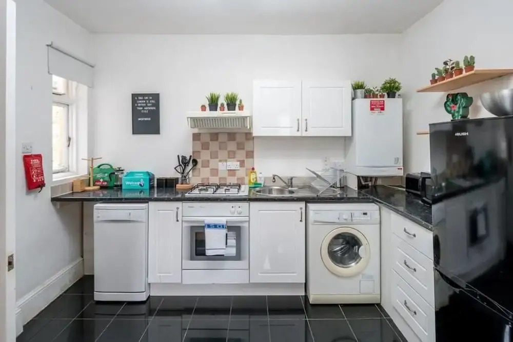 Modern 1 Bed apt Sleeps 4 in Covent Garden
