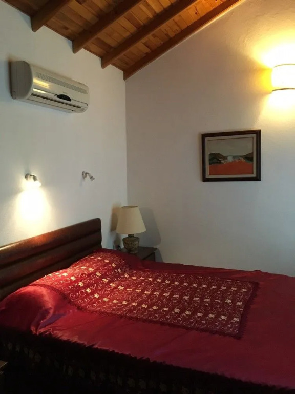 Porto Ceneviz Hotel