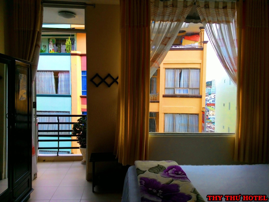Khách Sạn Cây Xanh