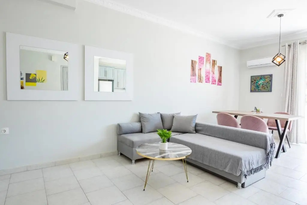 Lilis Apartment 3
