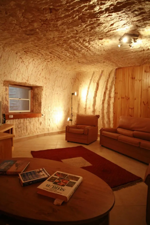 Down to Erth Bed and Breakfast