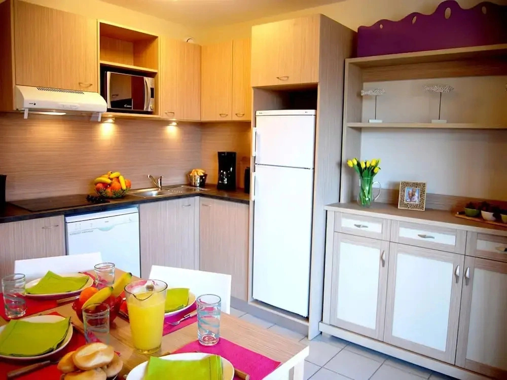 Comfortable Apartment With a Terrace at 800 m. From the sea