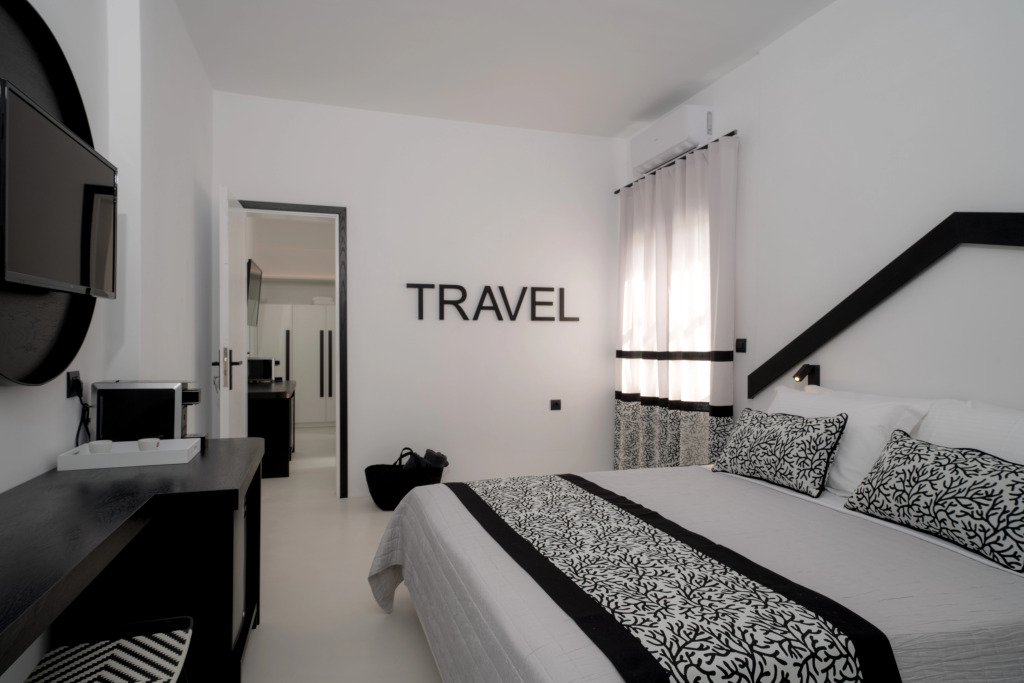Divelia Hotel