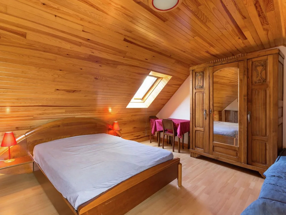 Rural holiday home near beach, culture and recreation in the tip of Brittany
