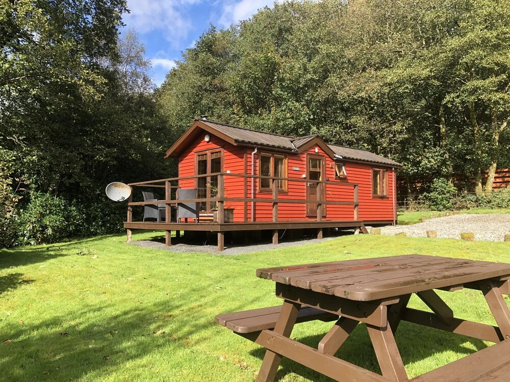 Rashfield Sheilings - Romantic Riverside Lodges near Dunoon & Pucks Glen
