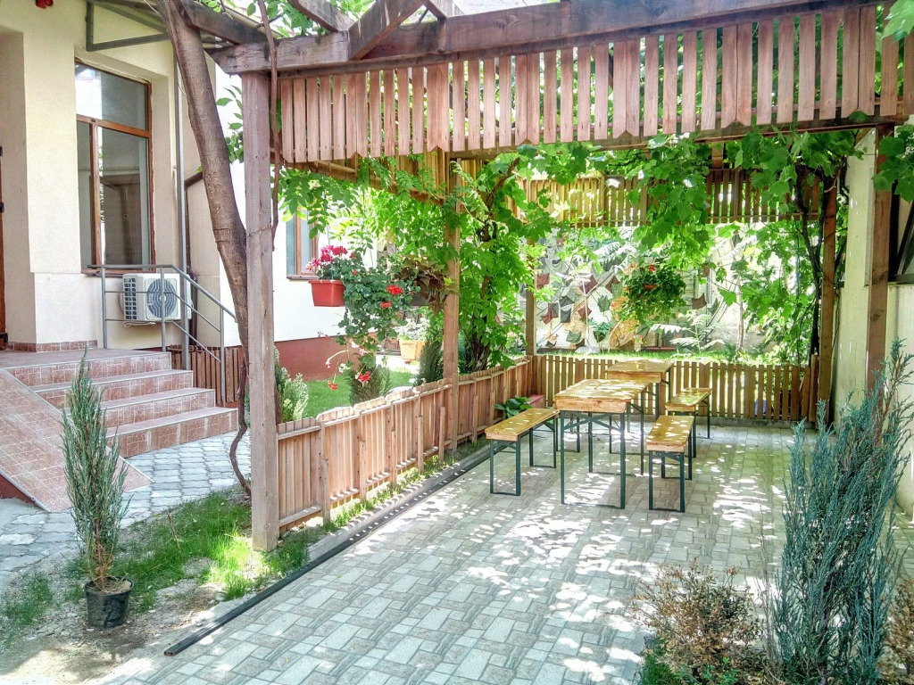 Central Guesthouse