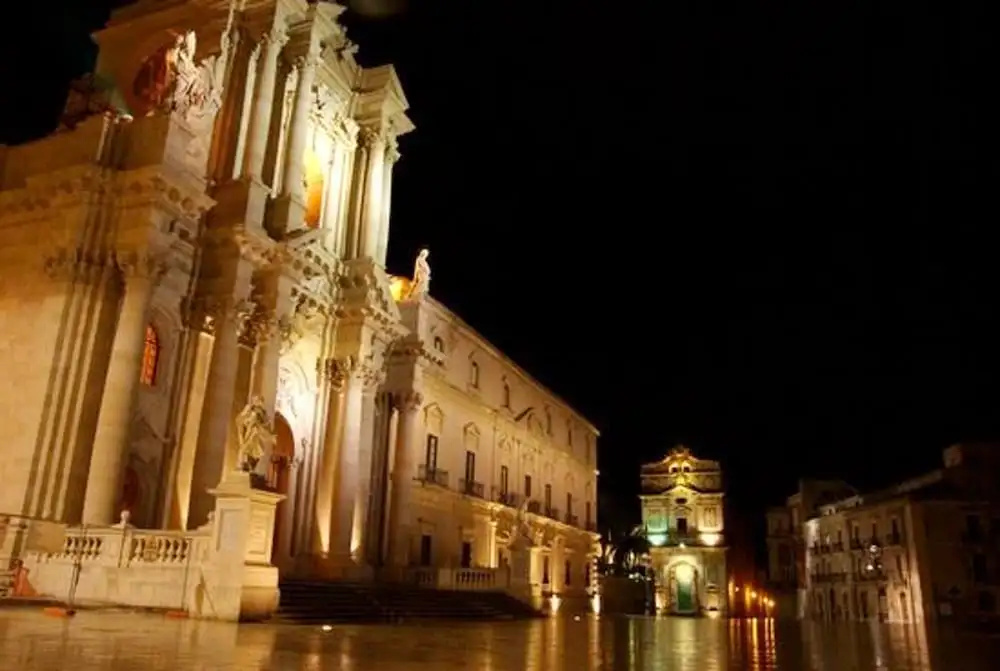 Apartment with 2 Bedrooms in Siracusa, with Wonderful City View, Furnished Balcony And Wifi - 300 M From the Beach