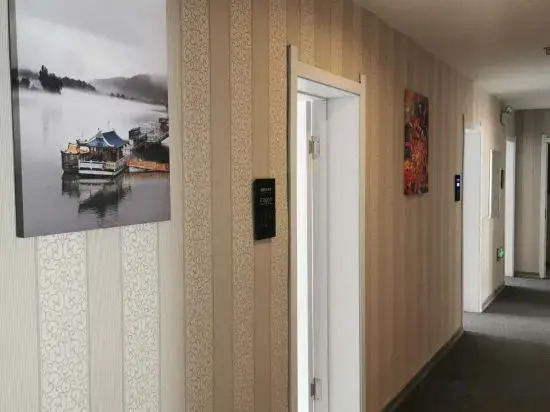 Ji'an Lanjue Business Hotel