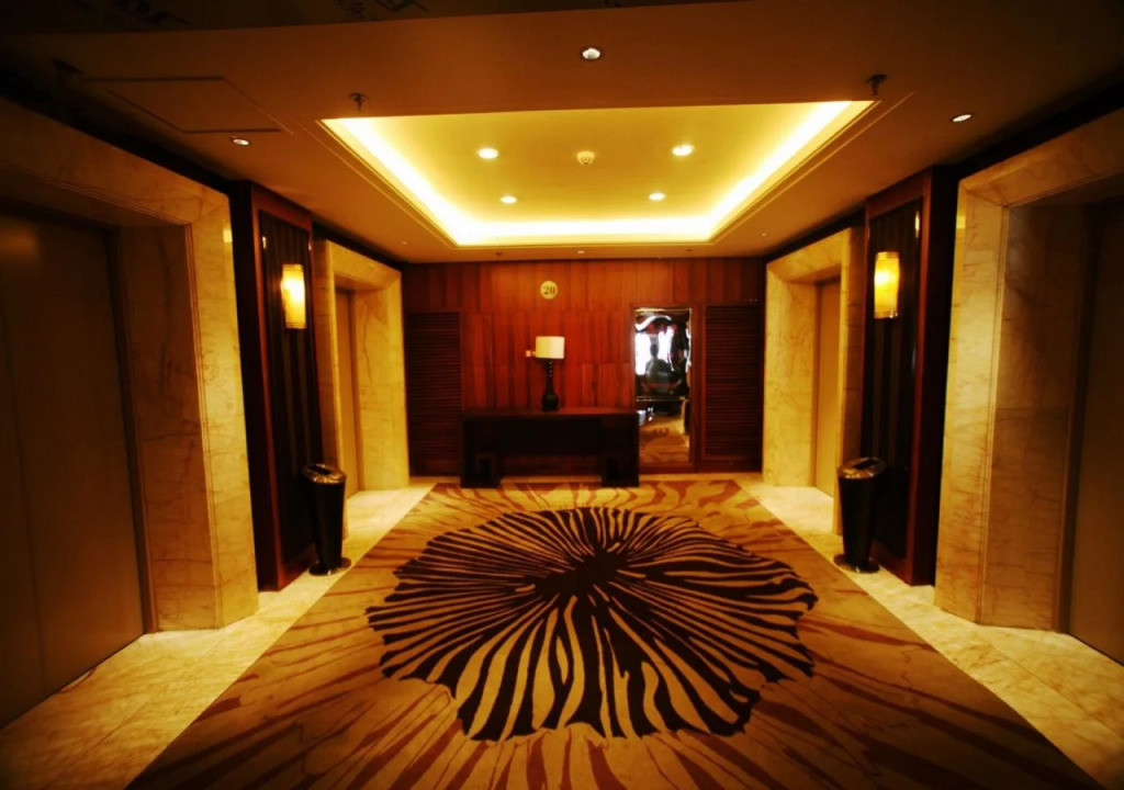 Manhattan Hotel