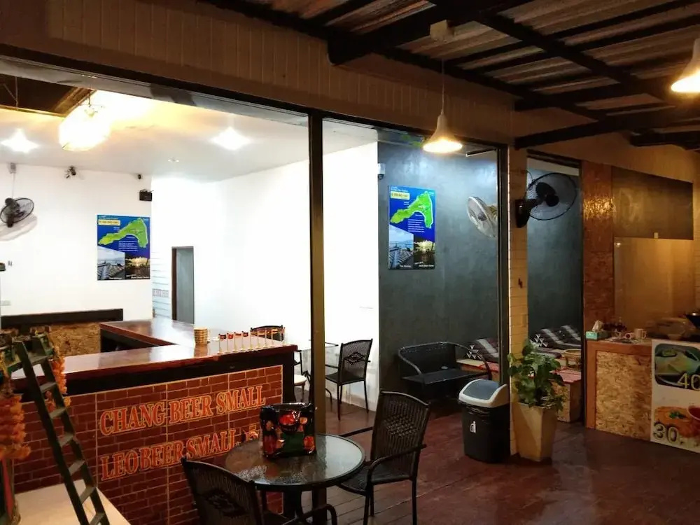 Decho Hostel