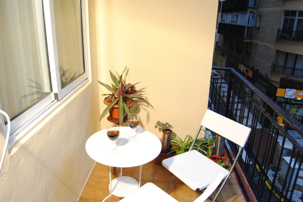 Suncity Alonso de Palencia Apartmentos