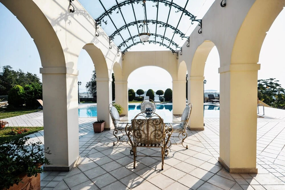 Villa Ellania