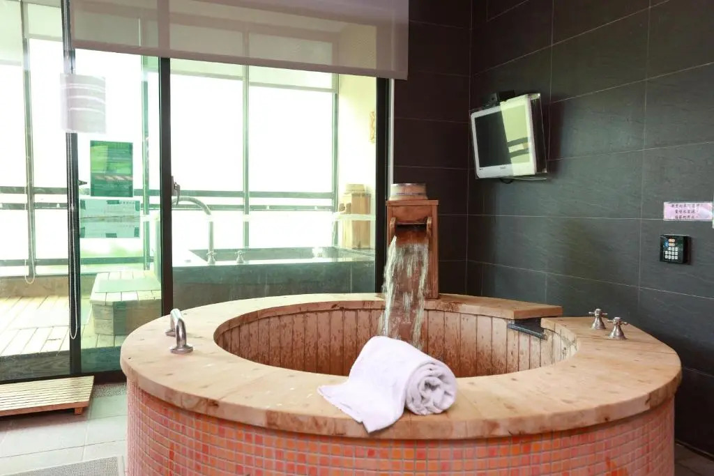 The Mudan Hot Springs Resort & Villa