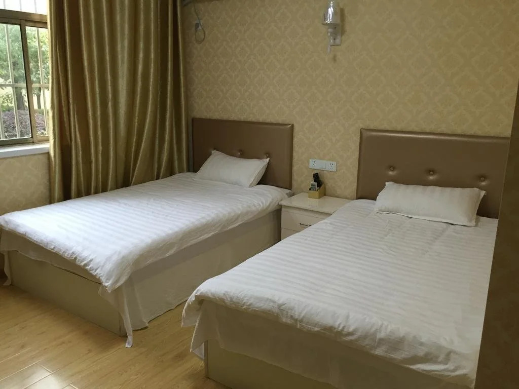 Nanjing Jinghang Inn