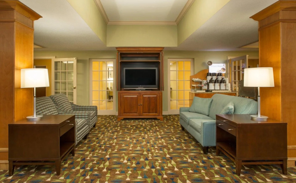 Sleep Inn & Suites Kalamazoo East