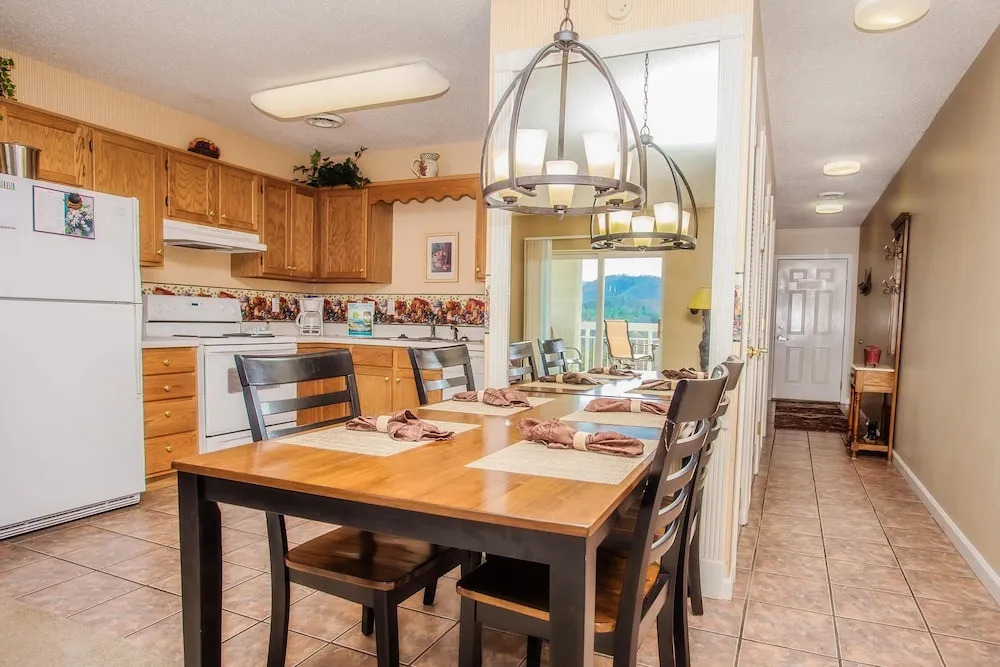 Whispering Pines 451