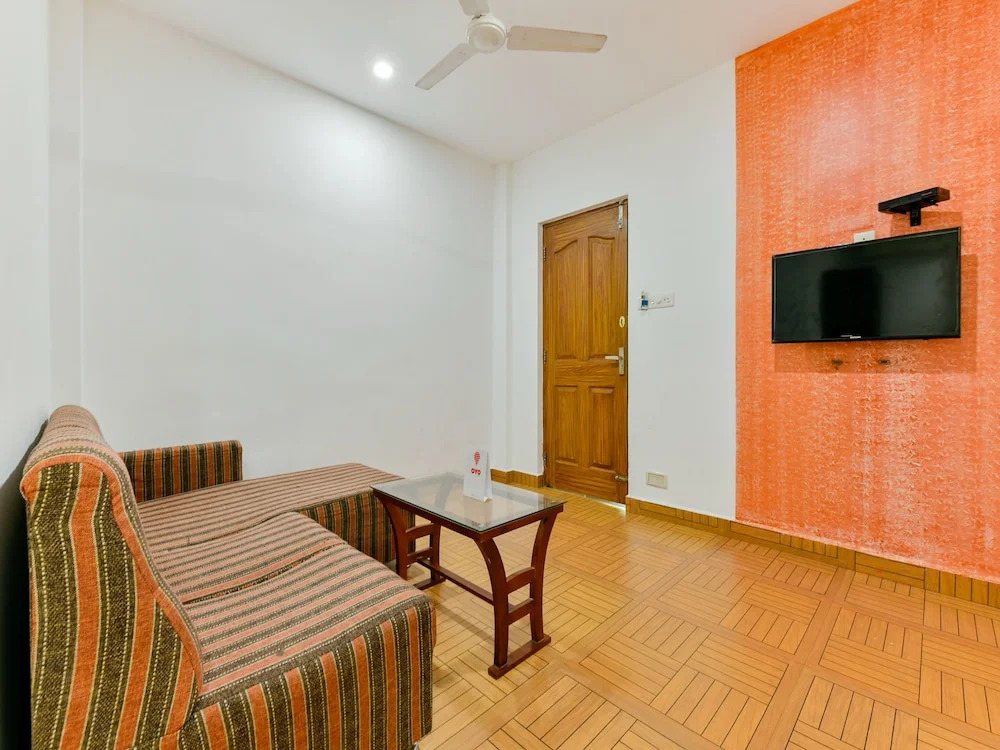Townhouse City Center Ernakulam