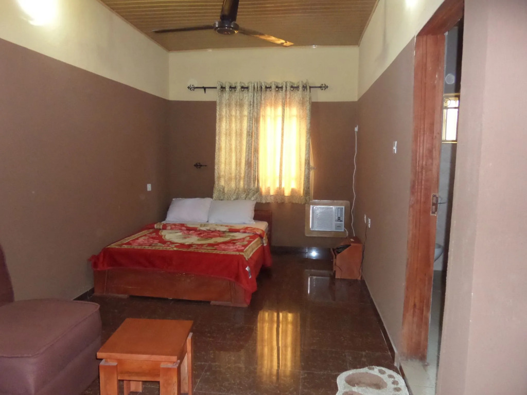 Tajmahal Hotels Annex