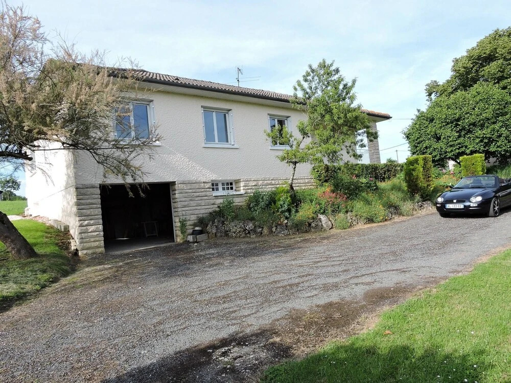 House With 4 Bedrooms in Agonac, With Furnished Garden and Wifi