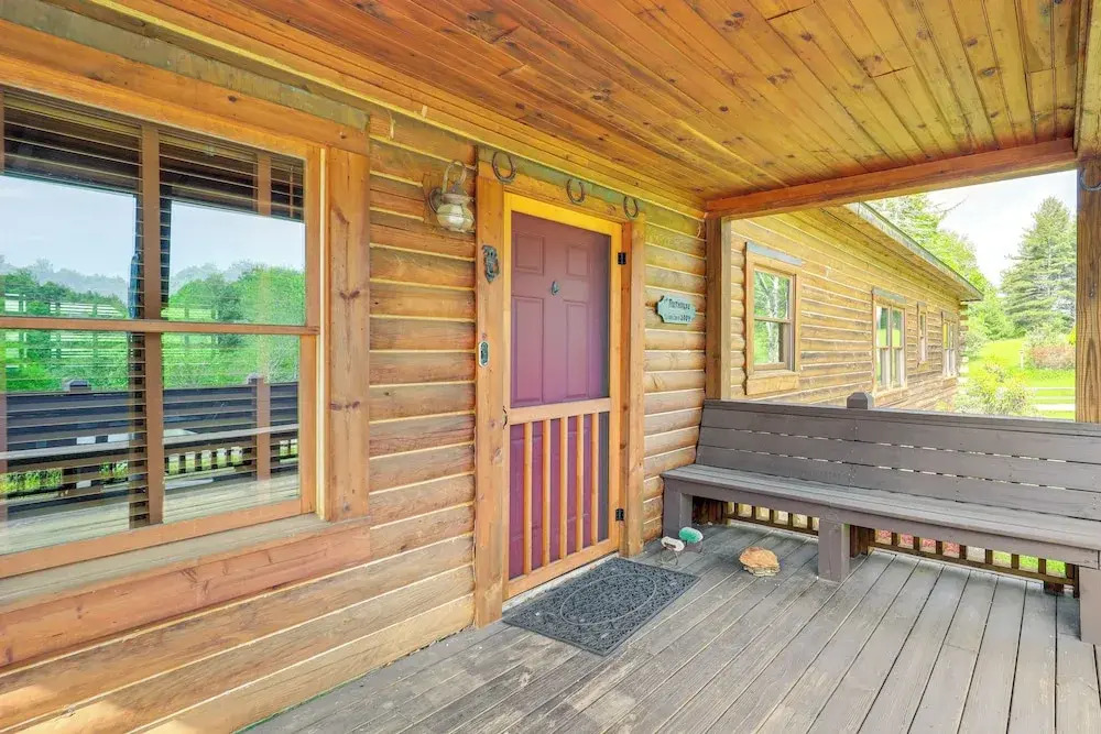 4 Mi to Grandfather Mtn! Family-friendly Cabin