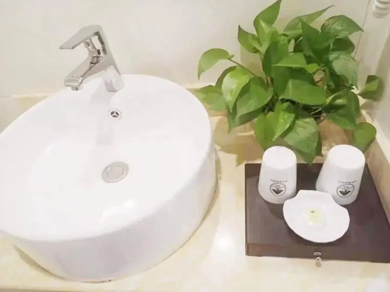 GreenTree Inn Shangrao Guangfeng District Huaxi Auto Trade City Business Hotel