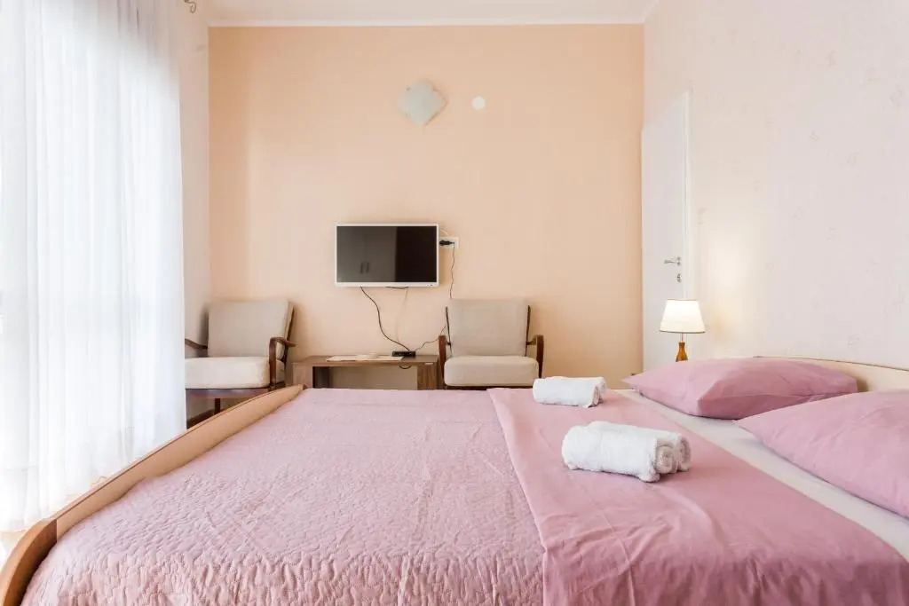 Guest house "Litus"
