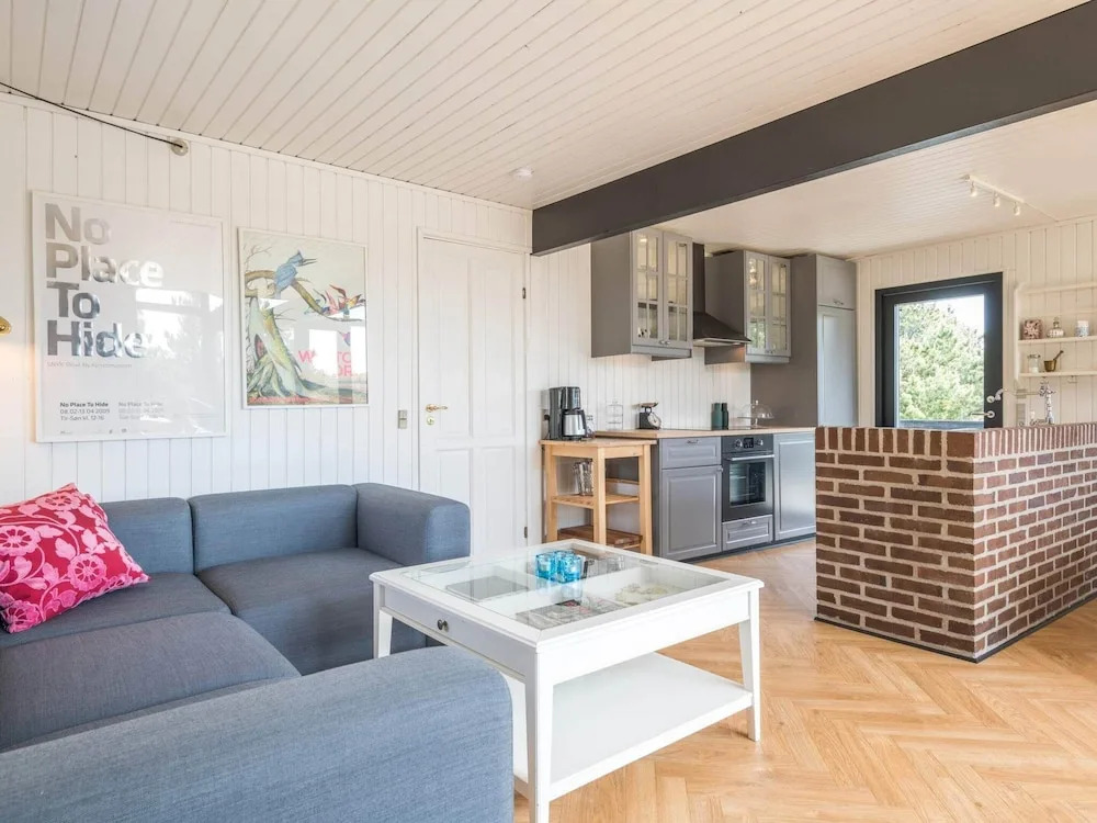 6 person holiday home in Fanø-By Traum