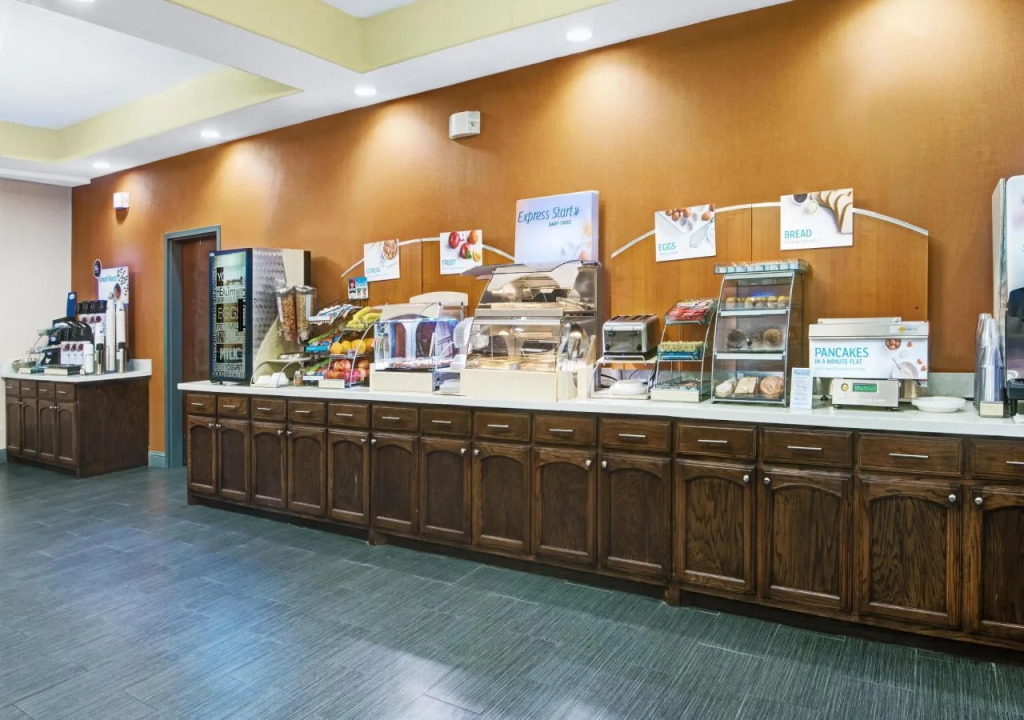 Holiday Inn Express Hotel and Suites Monahans I-20 by IHG