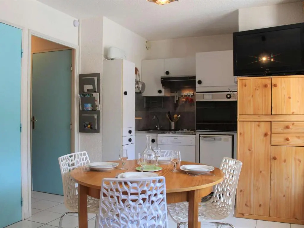 Appartement Vars, 1 pièce, 4 personnes - FR-1-330B-145