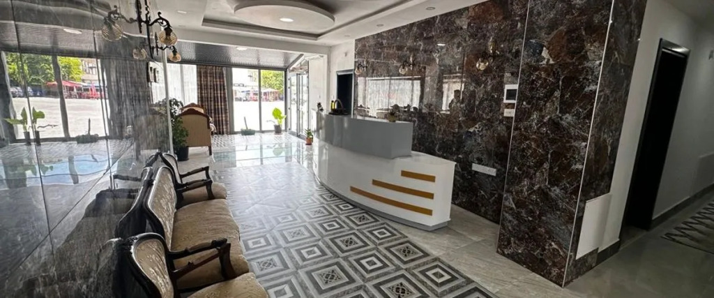 Badlis Hotel