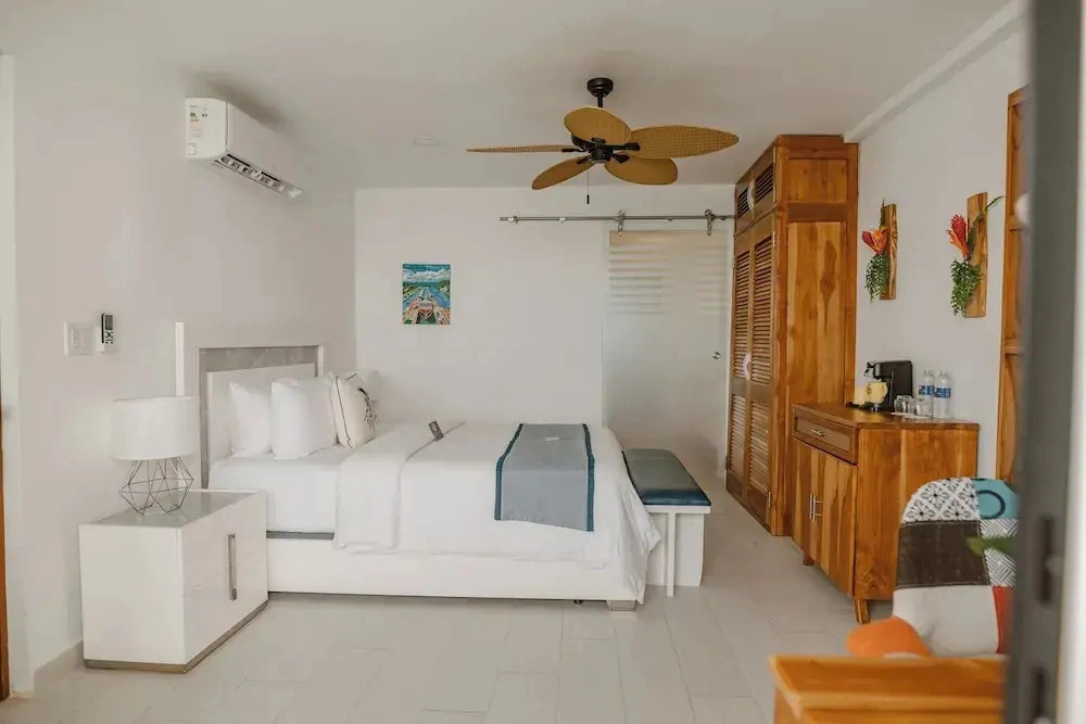 Ordovician Beach Resort