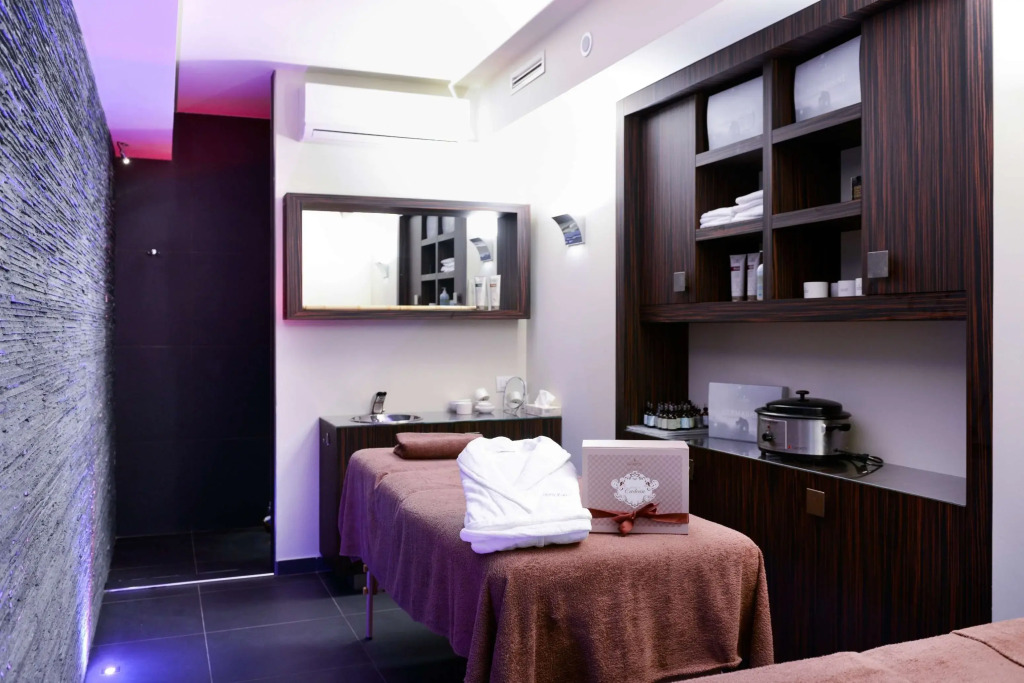 Hotel Parigi 2 & Spa
