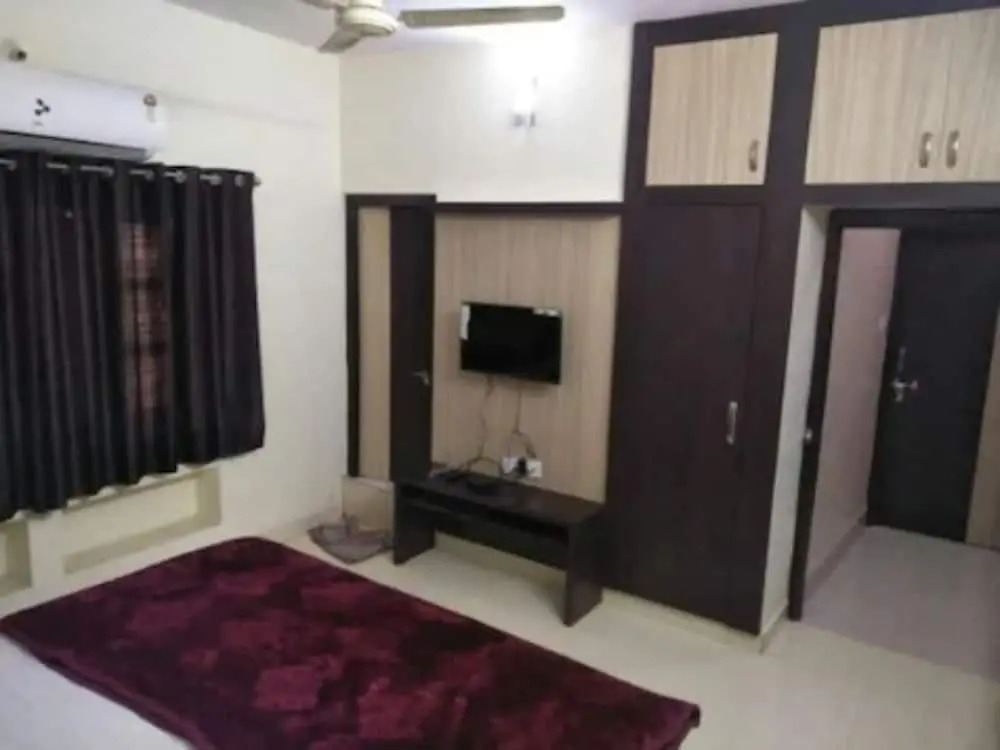 Goroomgo Surabhi Ajmer