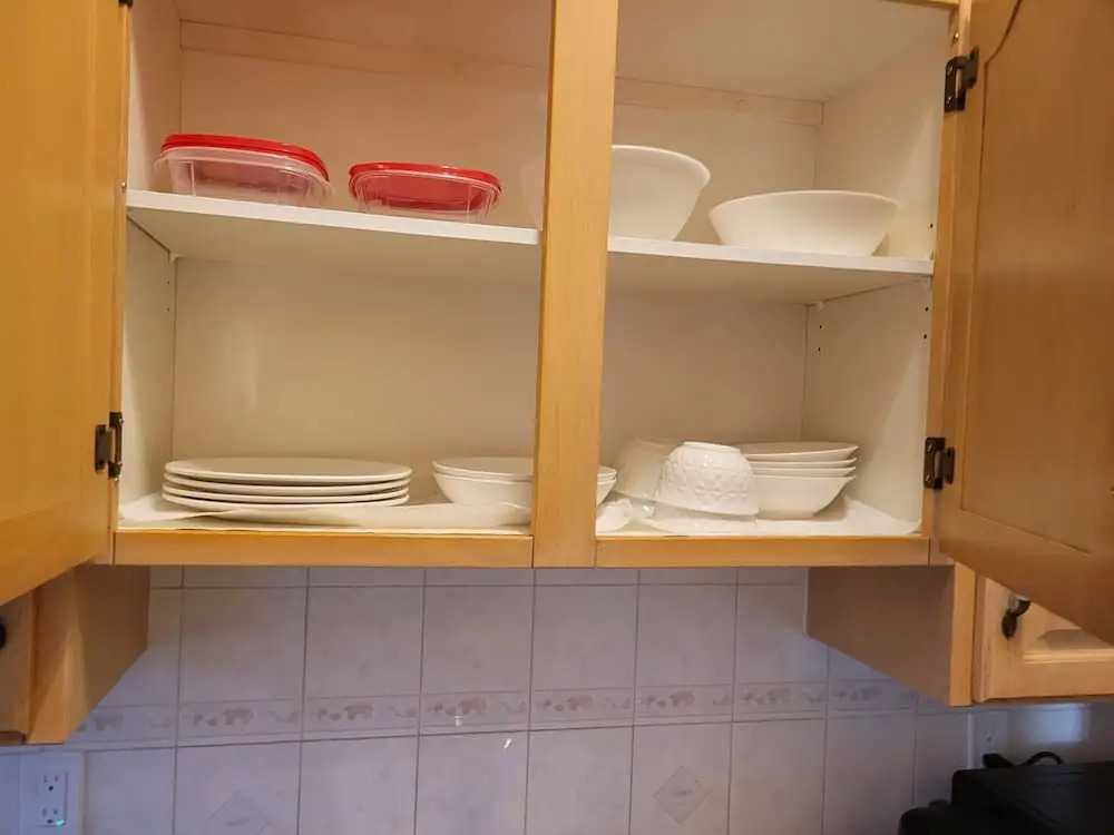 Modern 2BR Near Downtown & Expo Centre