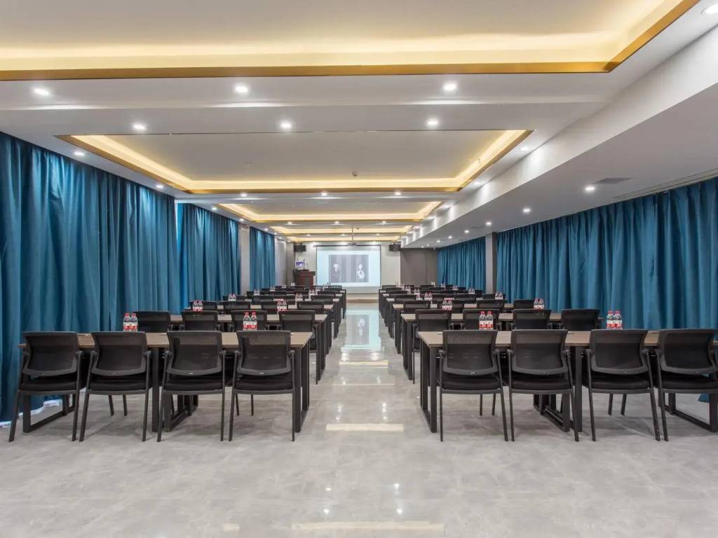 Magnotel Classic (Yongcheng Tuobin Road)