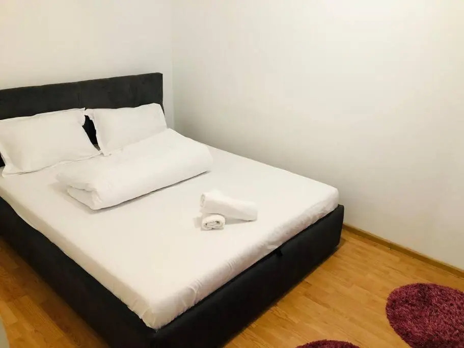 Nice apt near Spitalul Judetean, all you need LR14