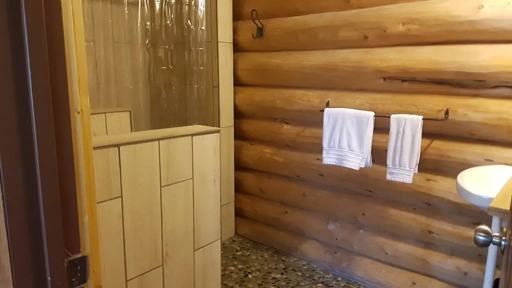 Rock Lake Lodge