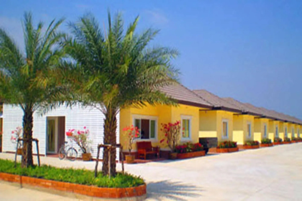 Golden House Hotel Sakaeo Room with breakfast