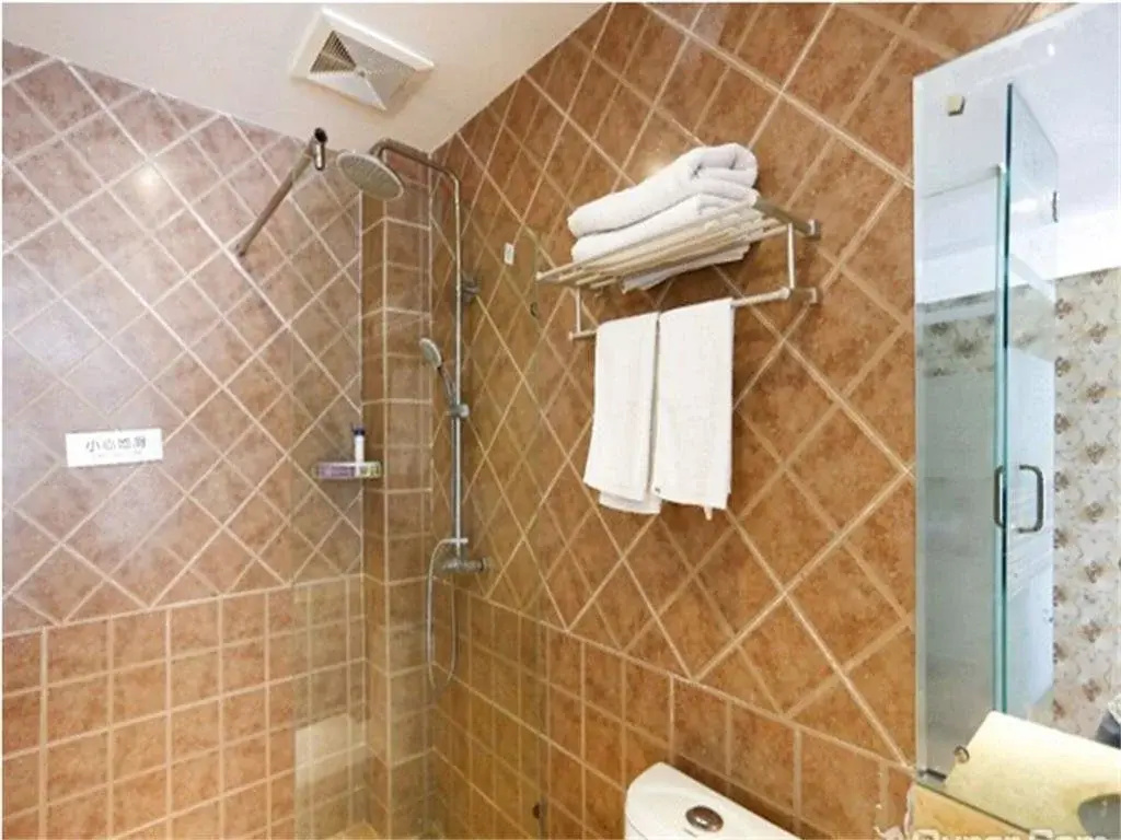 Yanting Zhuoyue Theme Hotel