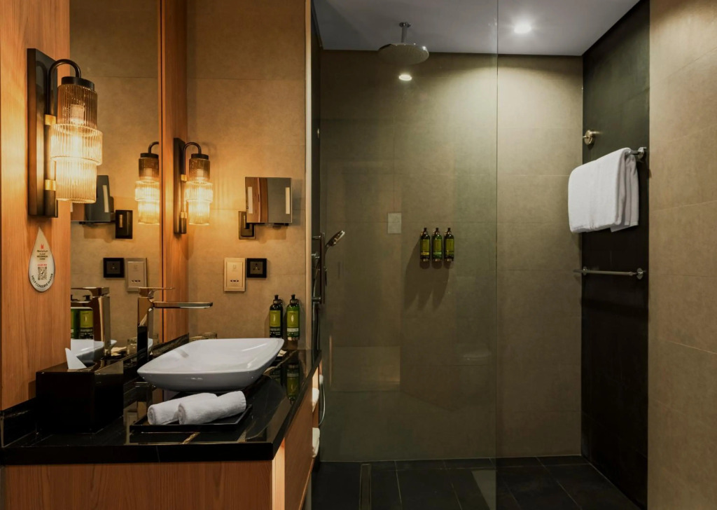 Millennium Al Masar Hotel