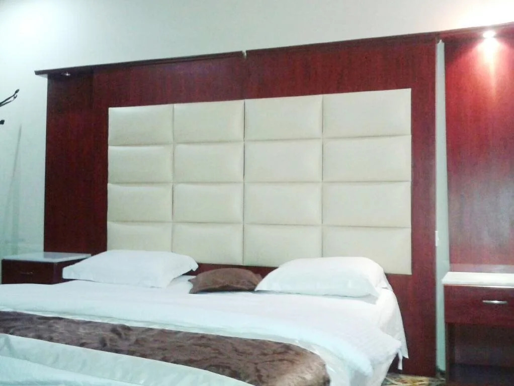 Ewan Suites