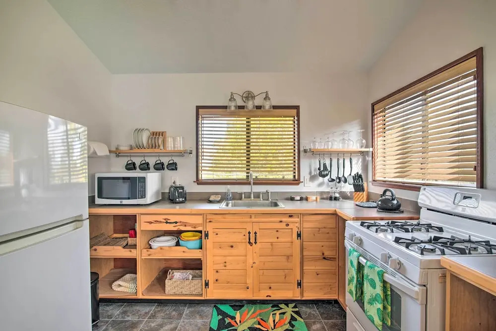 'fern Cottage' Island Escape With Rainforest View!