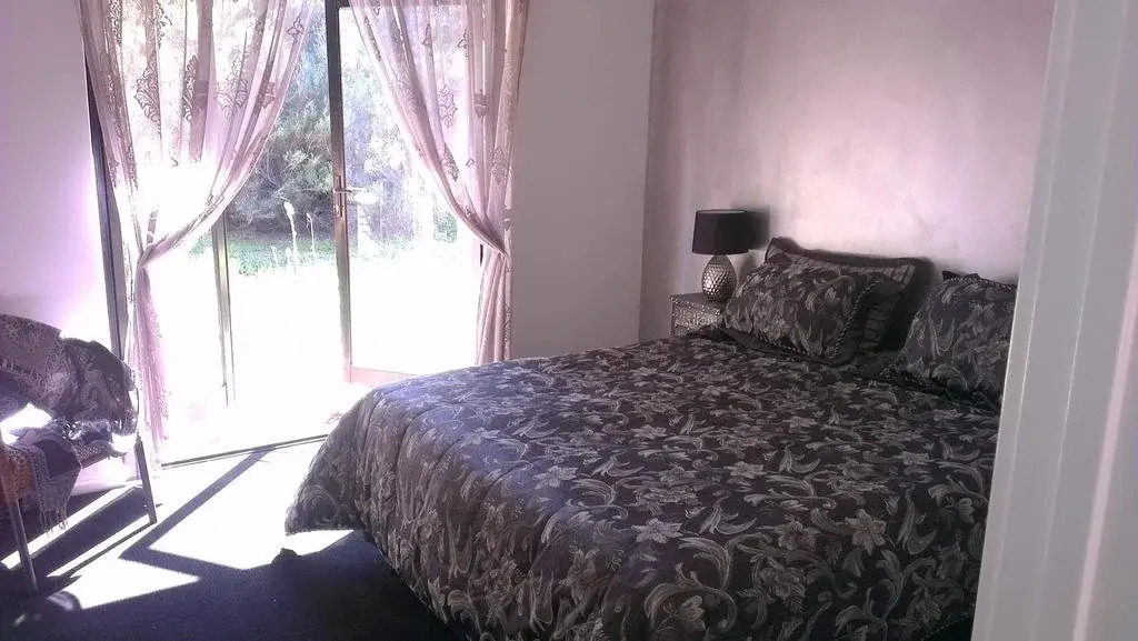 The Vines Avenue Guesthouse